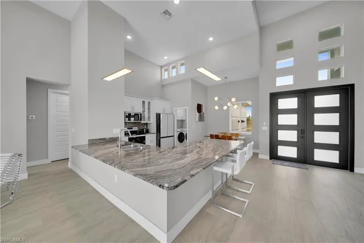 1425 Sw 24th St, Cape Coral, Florida 33991