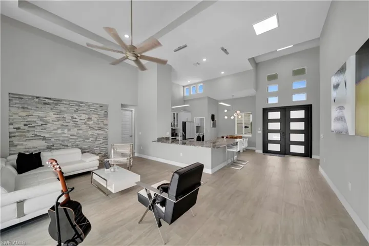 1425 Sw 24th St, Cape Coral, Florida 33991