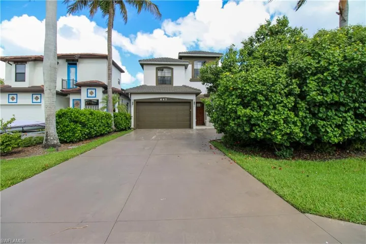 647  110th N AVE, Naples, FL 34108