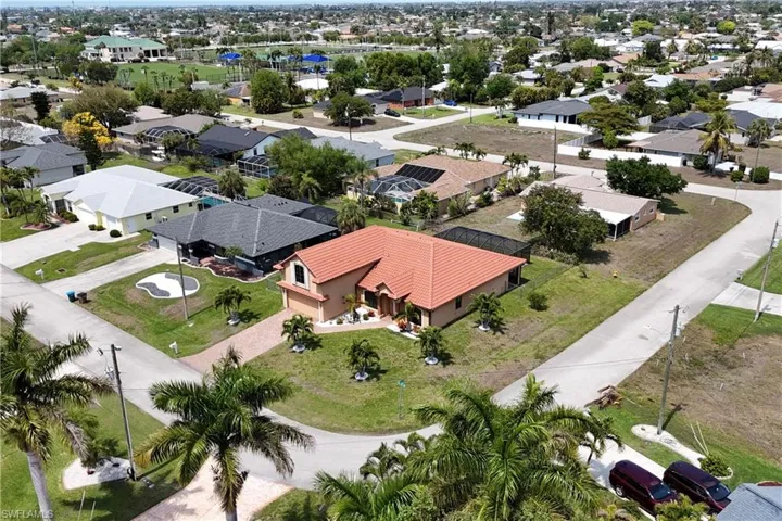 205 Sw 42nd St, Cape Coral, Florida 33914