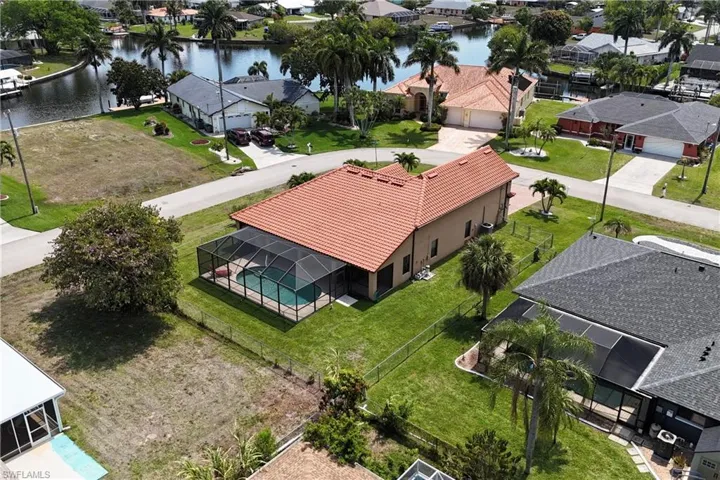 205 Sw 42nd St, Cape Coral, Florida 33914