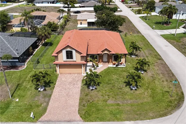 205 Sw 42nd St, Cape Coral, Florida 33914