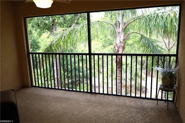 Large private screened lanai overlooking Preserve