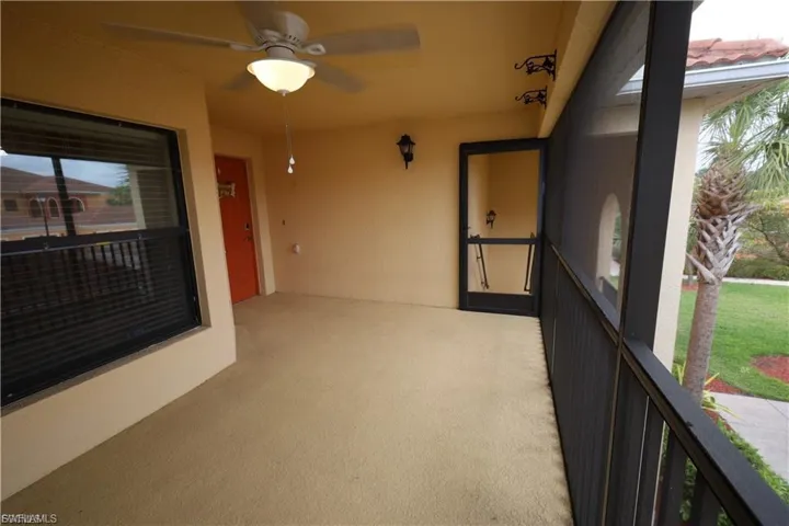 Front Screened Lanai