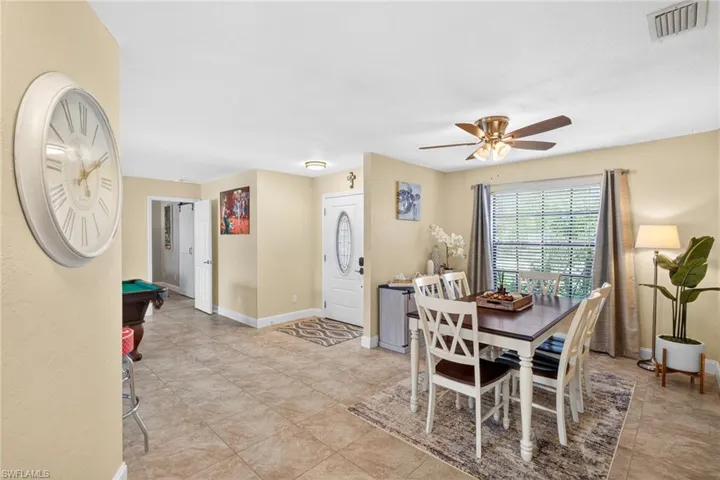 402 Sw 37th Ln, Cape Coral, Florida 33914