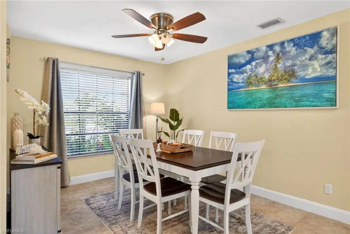 402 Sw 37th Ln, Cape Coral, Florida 33914