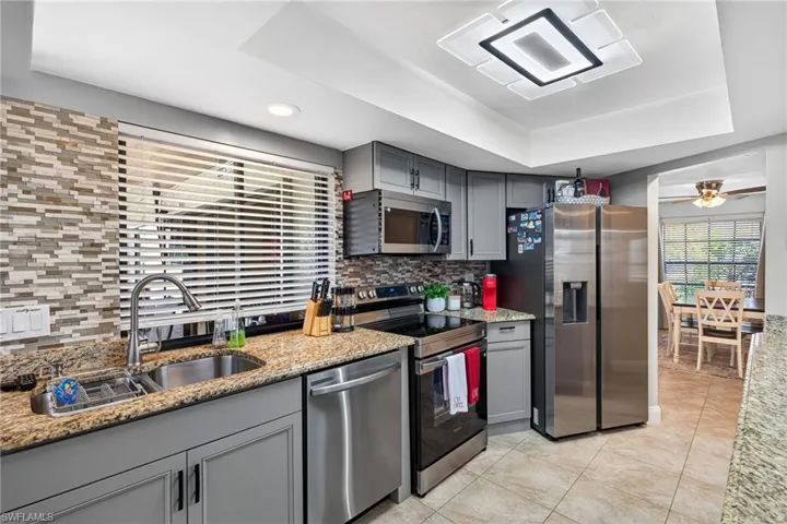 402 Sw 37th Ln, Cape Coral, Florida 33914