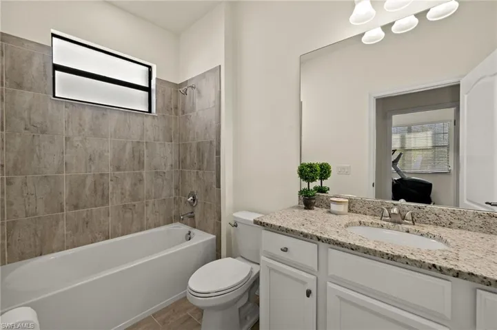 11930  Silver Cobblestone  WAY, Fort Myers, FL 33913