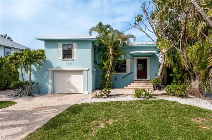 1283 Grand Canal Dr, Naples, Florida 34110