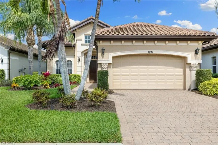 7831  Valencia  CT, Naples, FL 34113
