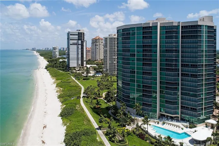 4651  Gulf Shore N BLVD, Naples, FL 34103