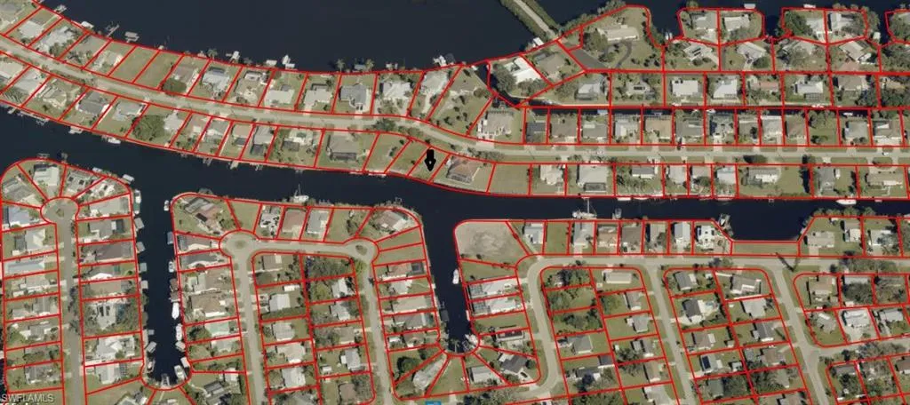 Map / location featuring property parcel outlined
