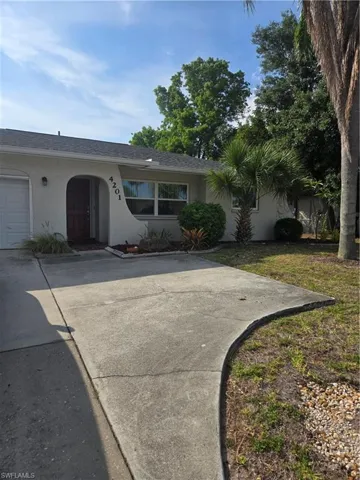 4201 SE CORONADO  PKY, Cape Coral, FL 33904