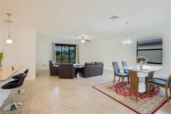 9215 Shadow Oak Ln, Naples, Florida 34120