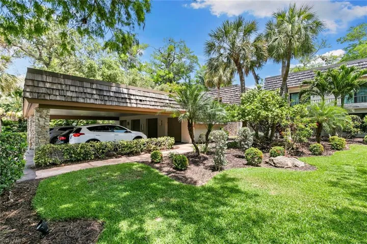 105  Wilderness  DR, Naples, FL 34105