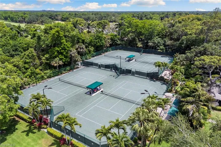 105  Wilderness  DR, Naples, FL 34105