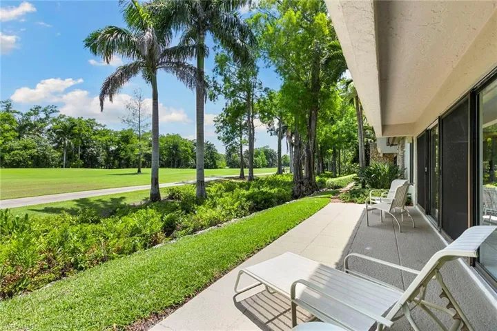105  Wilderness  DR, Naples, FL 34105
