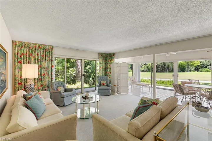 105  Wilderness  DR, Naples, FL 34105