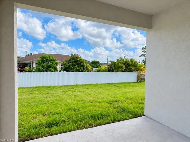 3732 11th St W, Lehigh Acres, Florida 33971