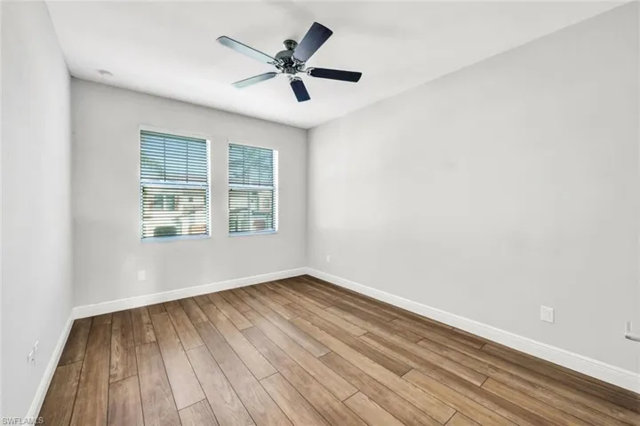 15136  Palmer Lake  CIR, Naples, FL 34109