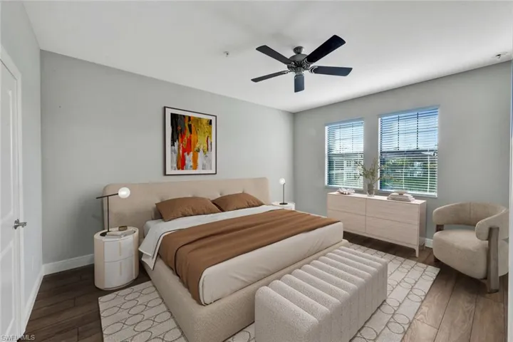 15136  Palmer Lake  CIR, Naples, FL 34109