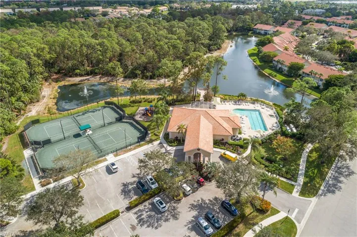 Carlton Lakes Clubhouse complex