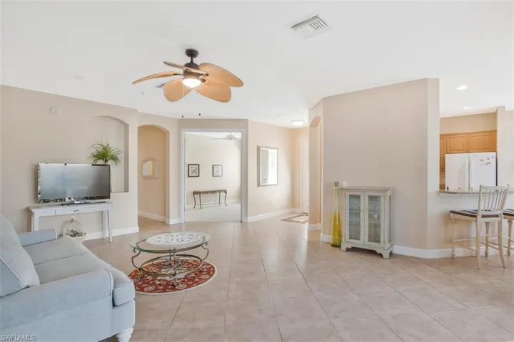 7849  Clemson  ST, Naples, FL 34104