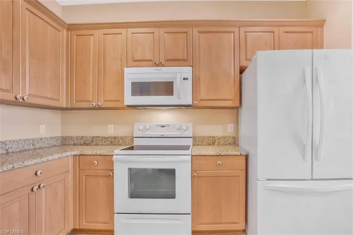 7849  Clemson  ST, Naples, FL 34104