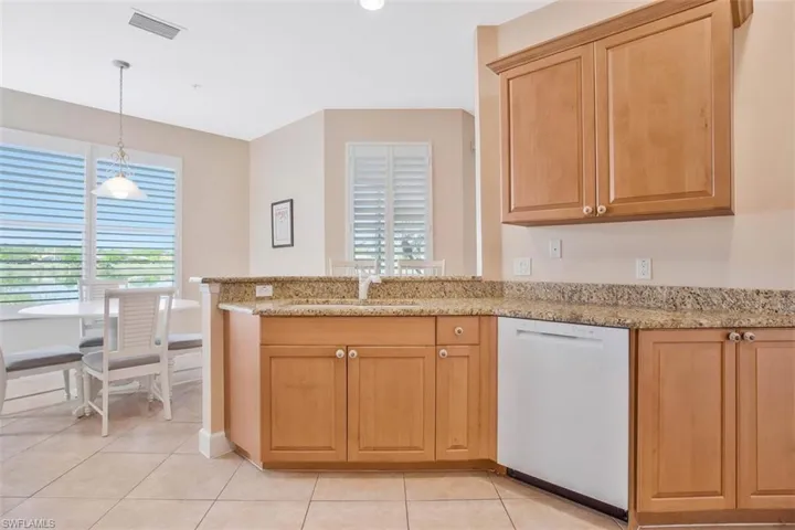 7849  Clemson  ST, Naples, FL 34104