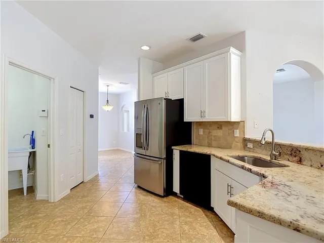 16055 Cutters Ct, Fort Myers, Florida 33908