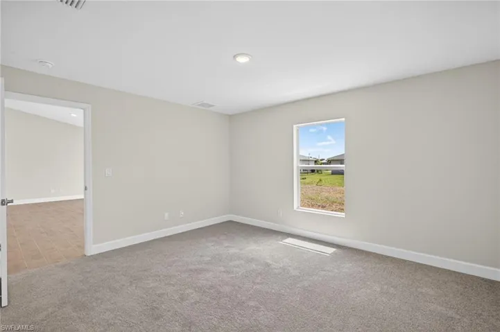 1709 Nw 11th Ave, Cape Coral, Florida 33993