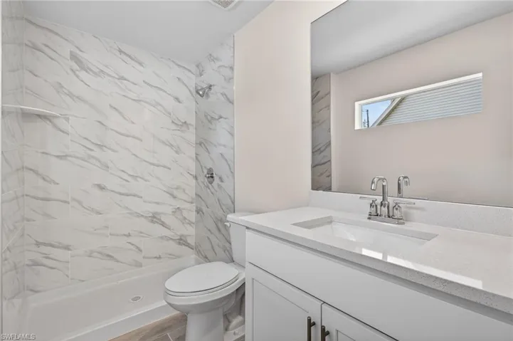 1709 Nw 11th Ave, Cape Coral, Florida 33993