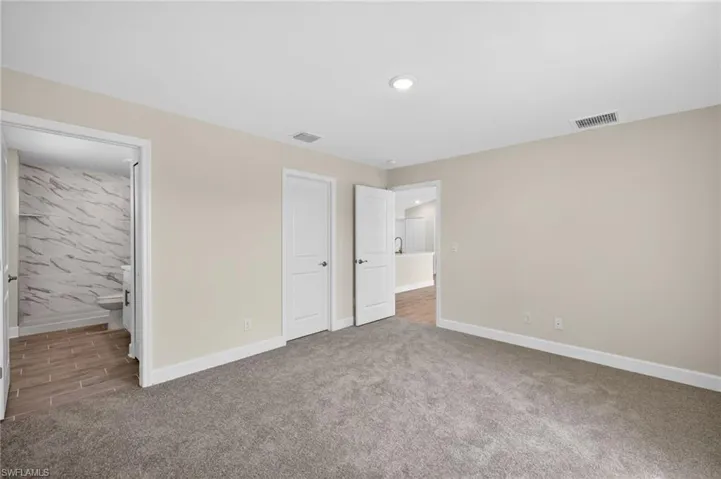 1709 Nw 11th Ave, Cape Coral, Florida 33993