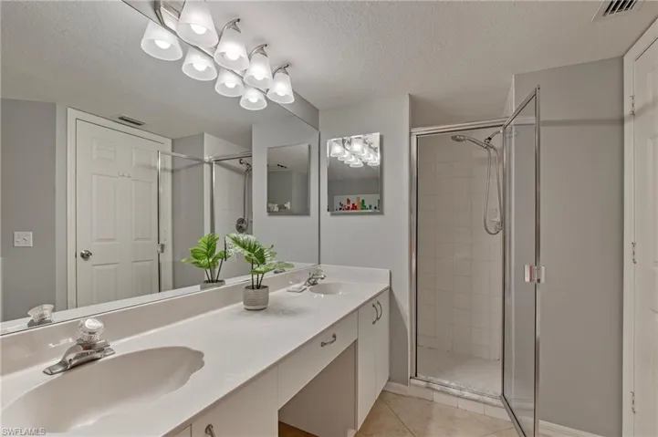 992 Woodshire Ln D309, Naples, Florida 34105
