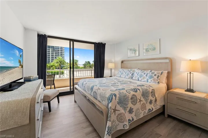 380 Seaview Ct 207, Marco Island, Florida 34145
