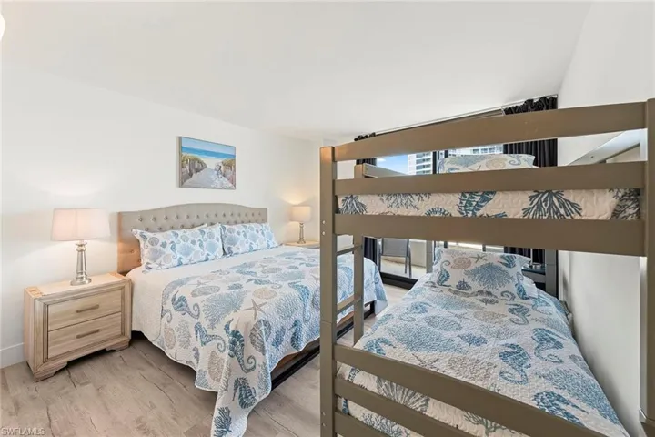 380 Seaview Ct 207, Marco Island, Florida 34145