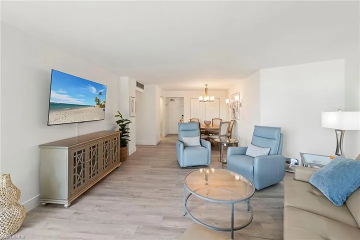 380 Seaview Ct 207, Marco Island, Florida 34145