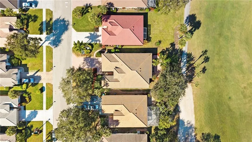 2237  Heritage Greens  DR, Naples, FL 34119