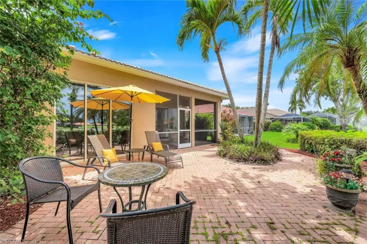 2237  Heritage Greens  DR, Naples, FL 34119