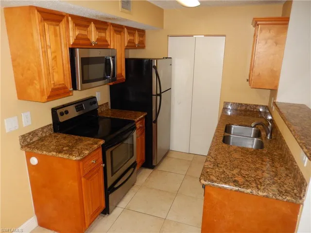 12560 Equestrian Cir 1311, Fort Myers, Florida 33907