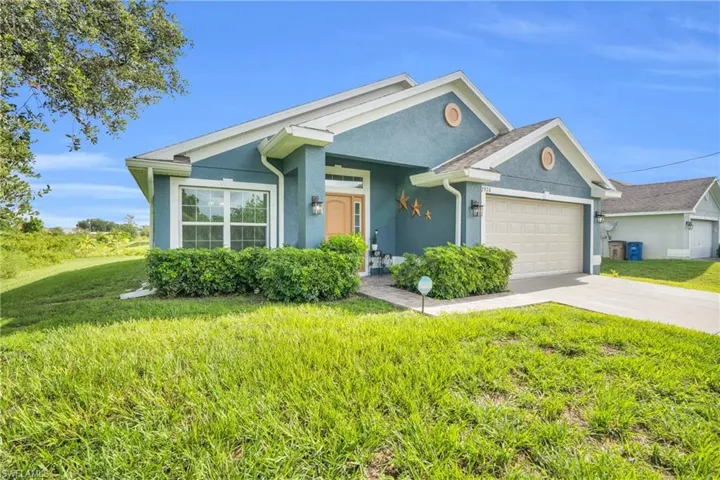 2920  6th SW ST, Lehigh Acres, FL 33976