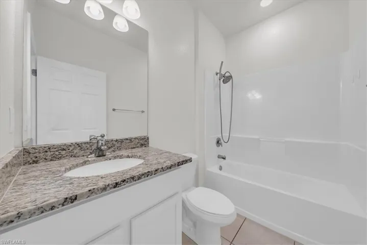 Tub/Shower Combo with Dual Shower Head