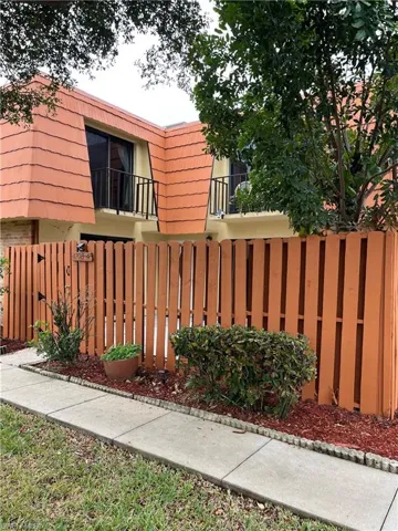 New manshard and fencing
