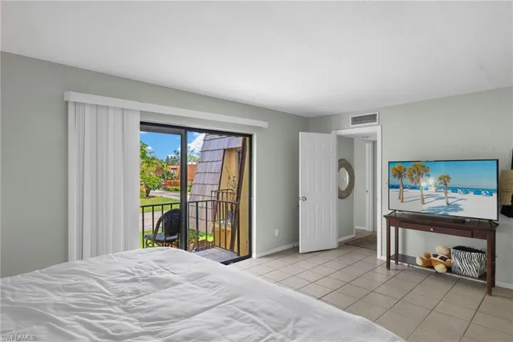 1708  Park Meadows  DR, Fort Myers, FL 33907