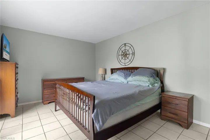 1708  Park Meadows  DR, Fort Myers, FL 33907