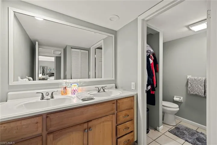 1708  Park Meadows  DR, Fort Myers, FL 33907
