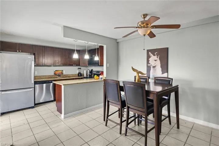 1708  Park Meadows  DR, Fort Myers, FL 33907