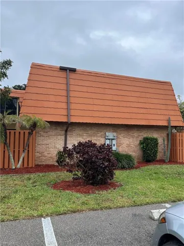 1708  Park Meadows  DR, Fort Myers, FL 33907