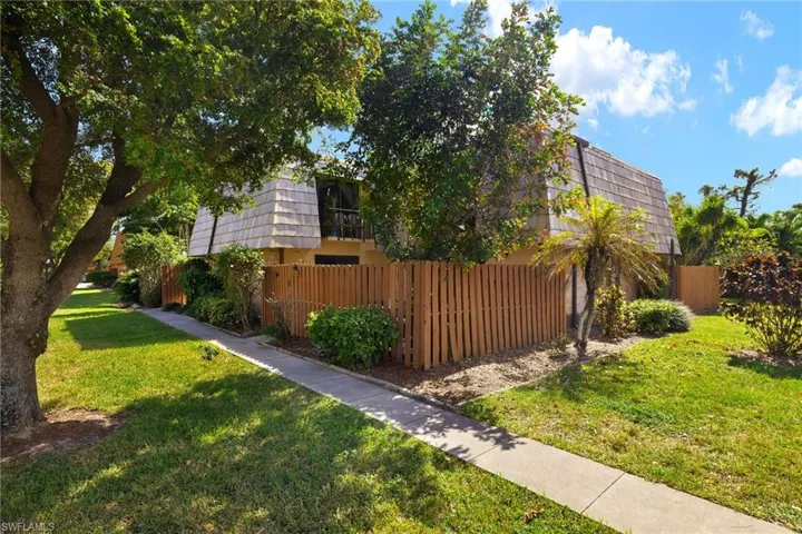 1708  Park Meadows  DR, Fort Myers, FL 33907