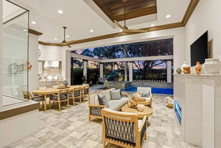 3159  Heather Glen  CT, Naples, FL 34114